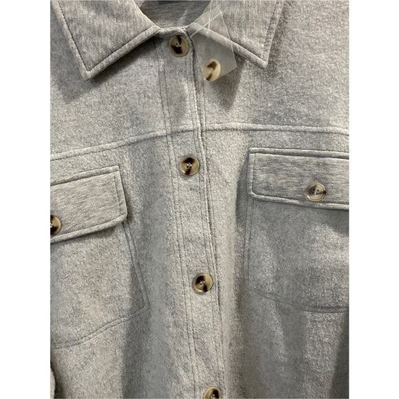 NWT Cupcakes & Cashmere Gray Basic Cozy Fleece Oversized Shacket Size Large - Picture 4 of 10